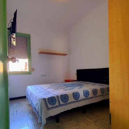 Cama Grande Piso Compartido 150x190 Smart Tv Wifi Bano Compartido *